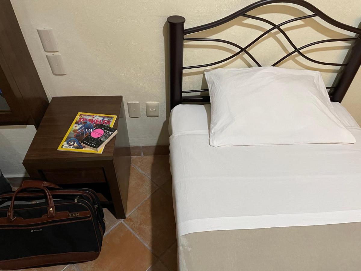 Hostal Nordes Oaxaca Bagian luar foto